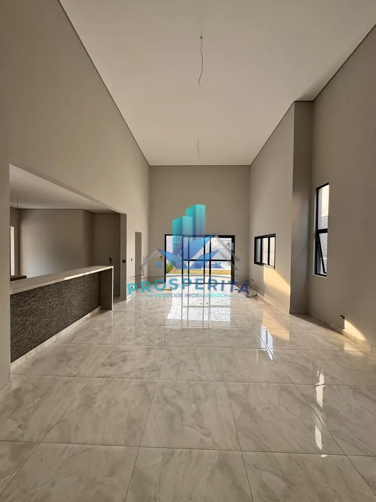 Casa, 3 quartos, 280 m² - Foto 1