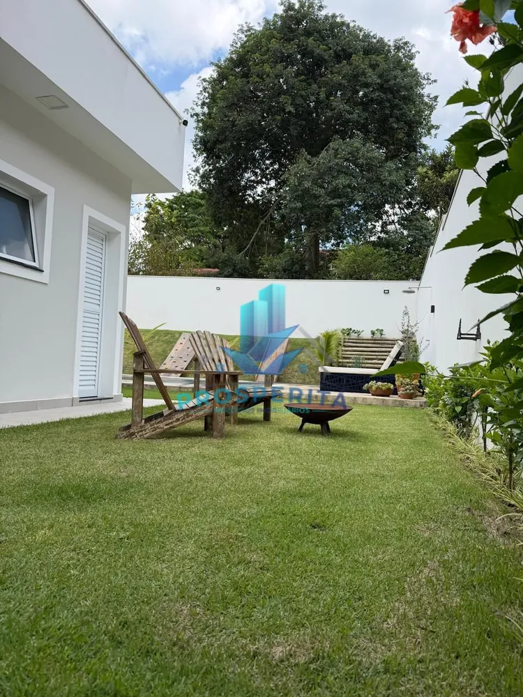 Casa, 3 quartos, 231 m² - Foto 1