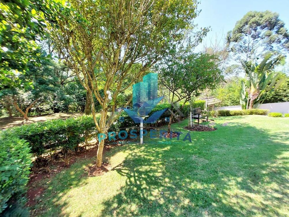 Casa à venda com 5 quartos, 322m² - Foto 3