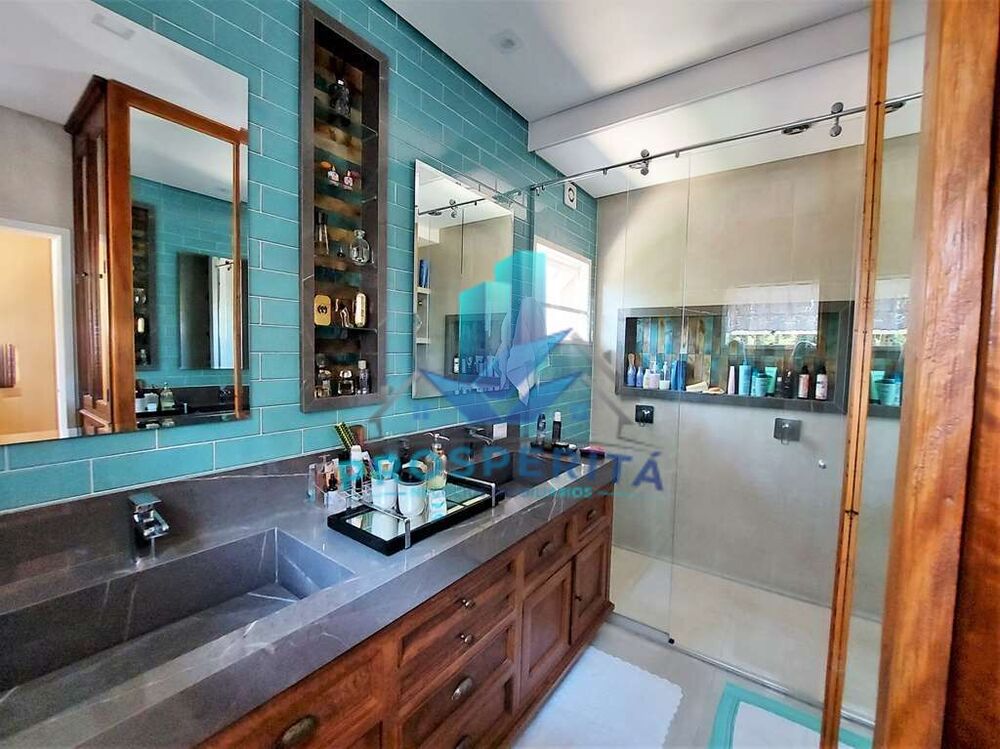 Casa à venda com 5 quartos, 322m² - Foto 8