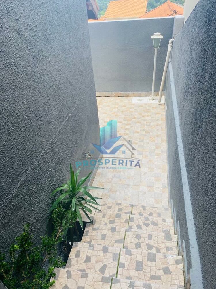 Sobrado, 3 quartos, 240 m² - Foto 1