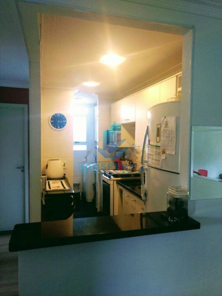 Apartamento à venda com 2 quartos, 49m² - Foto 2