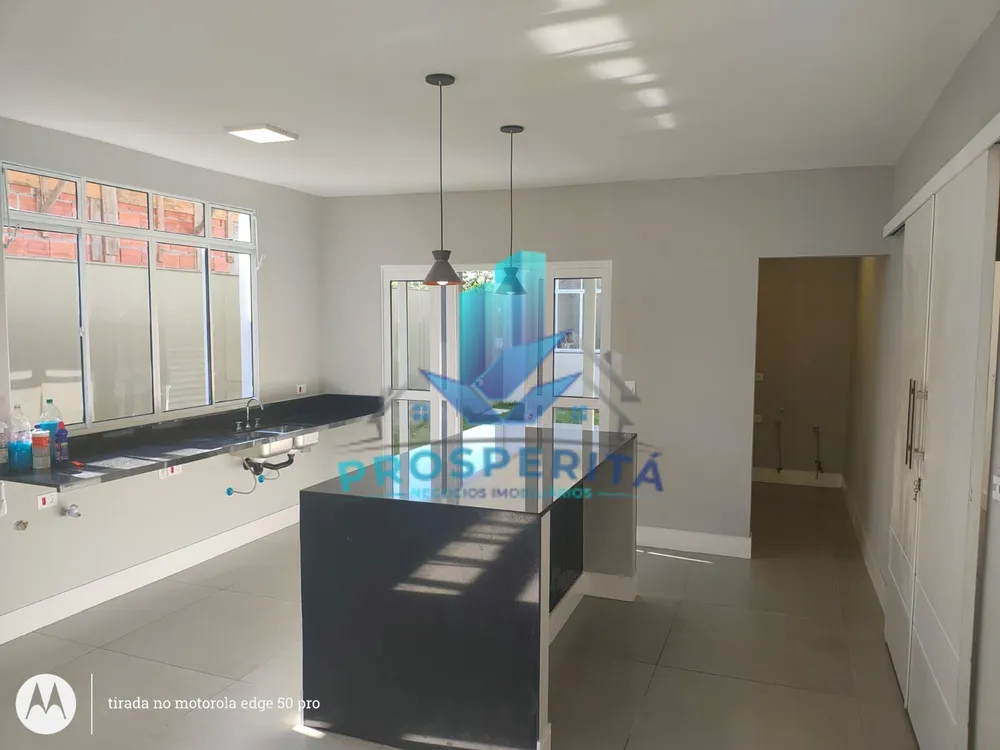 Casa, 3 quartos, 239 m² - Foto 3