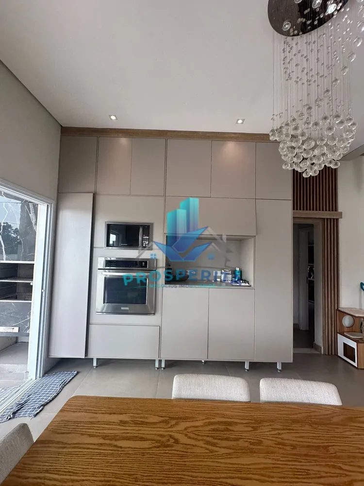 Casa, 3 quartos, 211 m² - Foto 4
