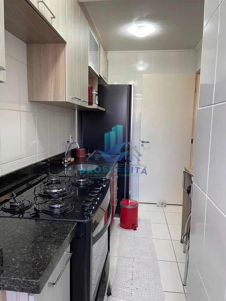 Apartamento à venda com 2 quartos, 60m² - Foto 5