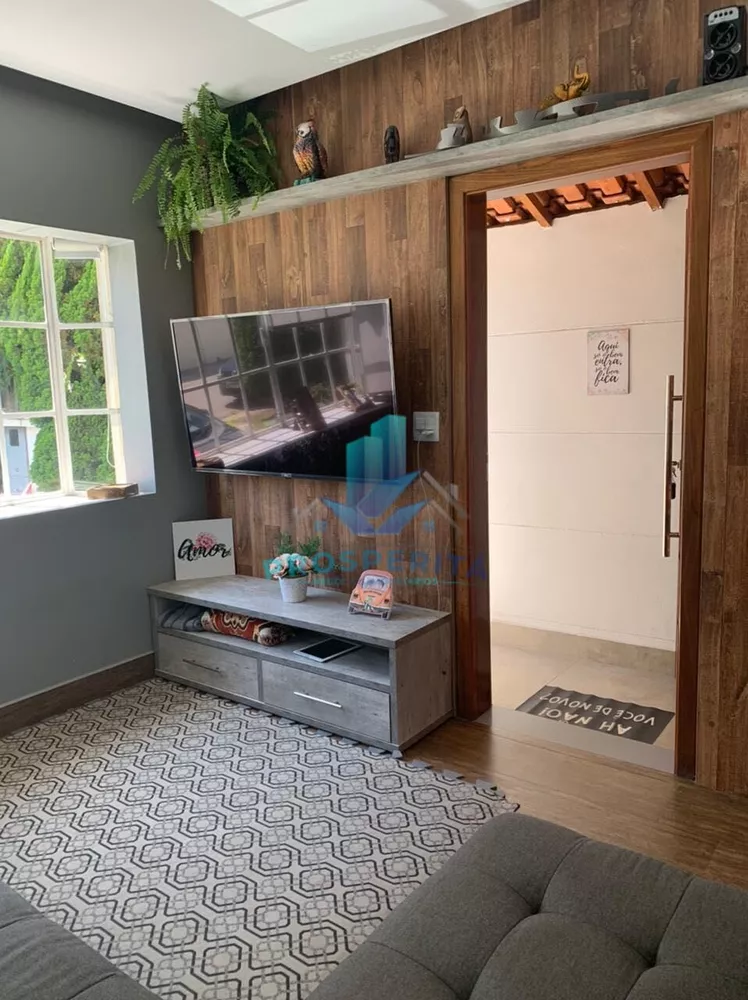 Sobrado à venda com 2 quartos, 100m² - Foto 2