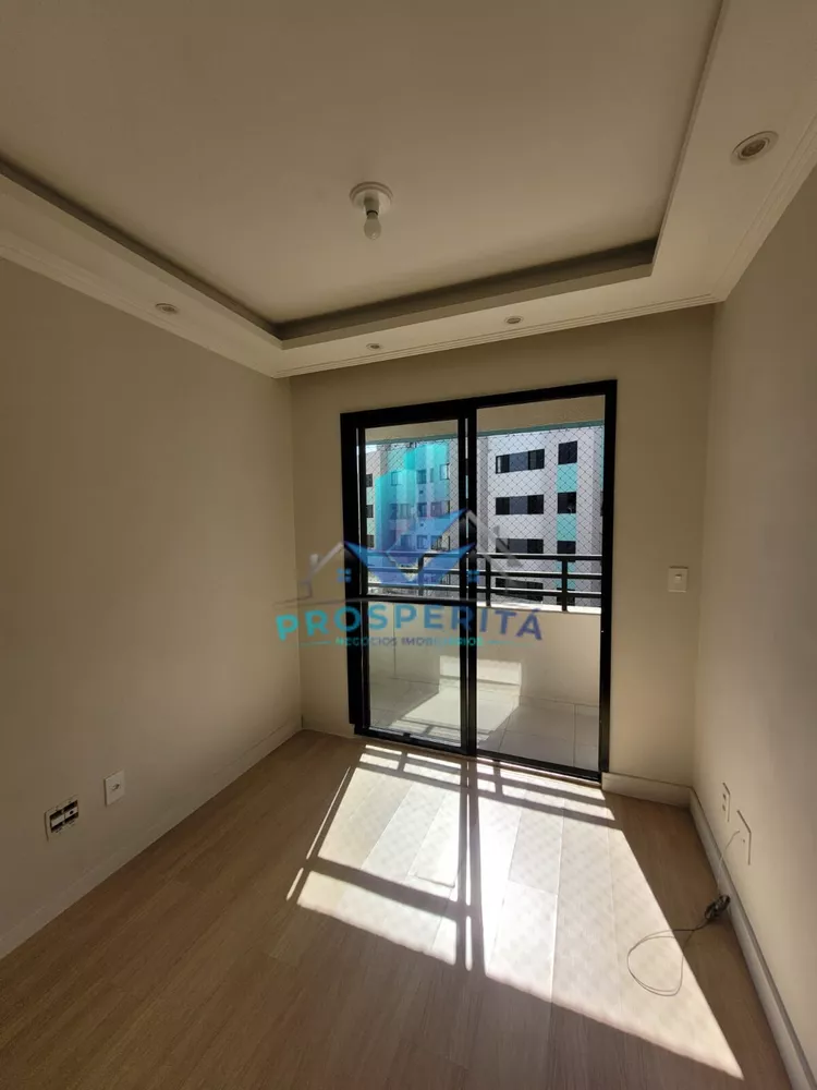 Apartamento para alugar com 2 quartos, 47m² - Foto 4