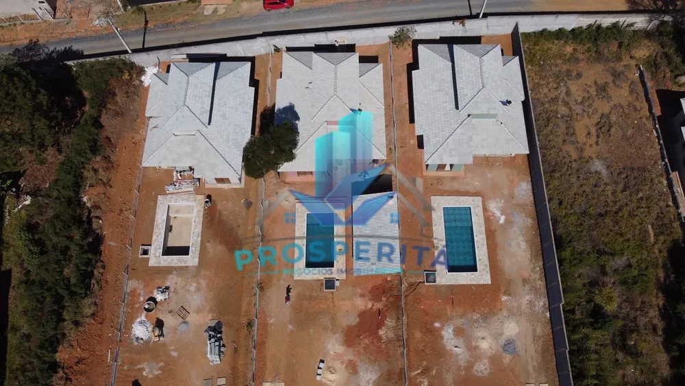 Casa, 3 quartos, 725 m² - Foto 1