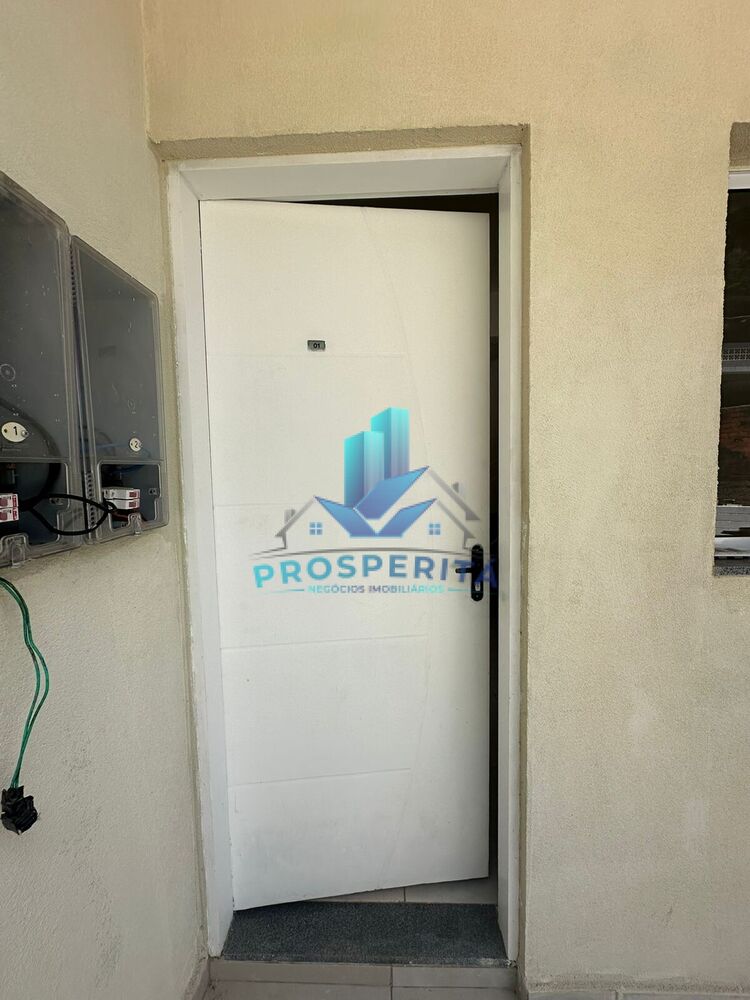 Sobrado à venda com 2 quartos, 60m² - Foto 2