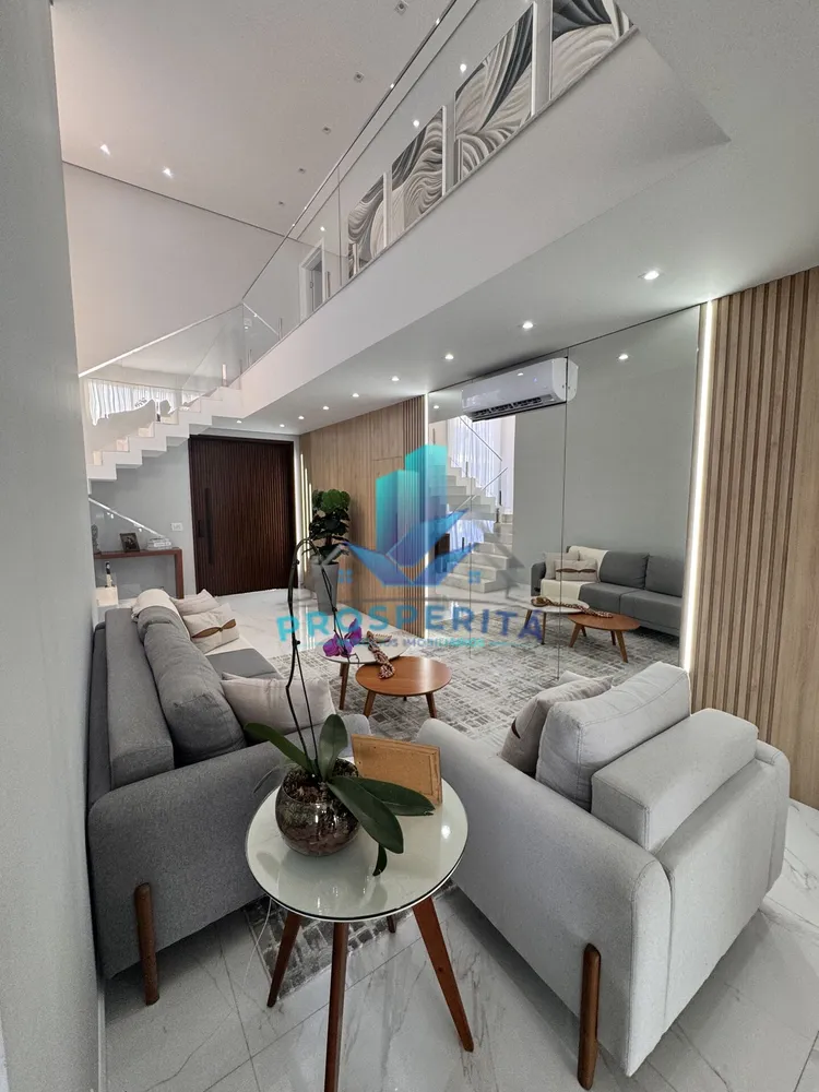 Casa, 4 quartos, 242 m² - Foto 2