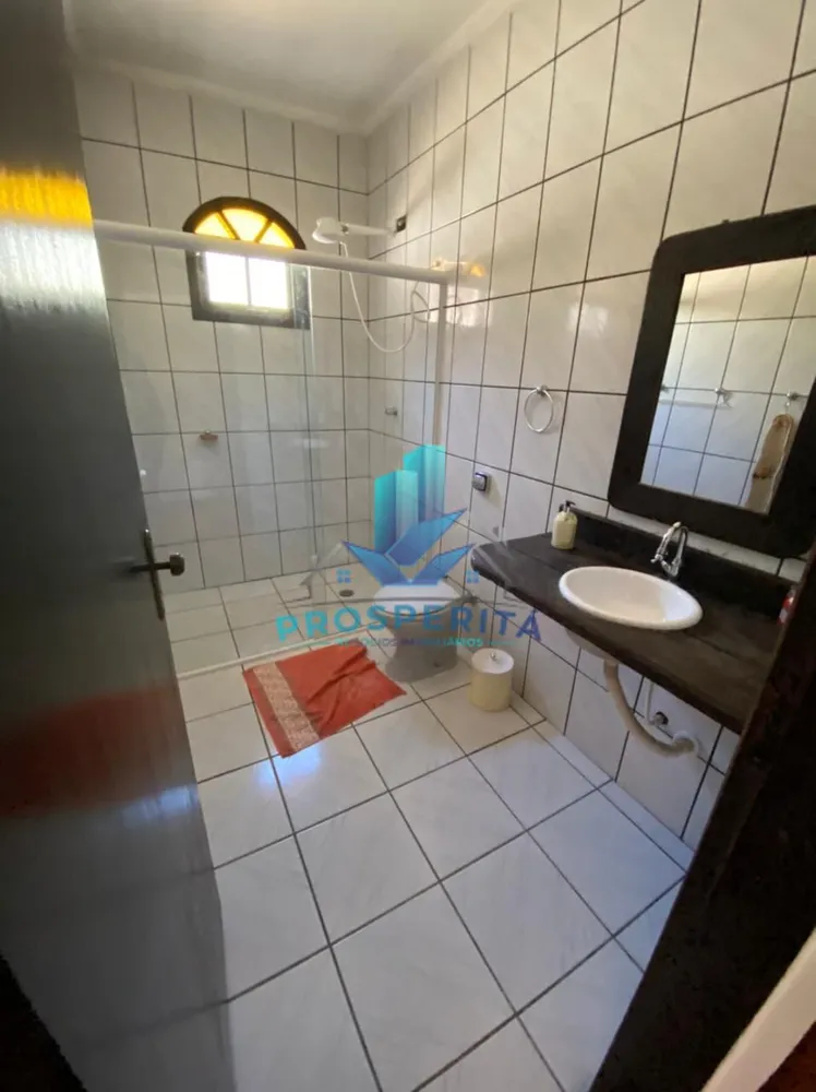 Chácara, 3 quartos, 1280 m² - Foto 4