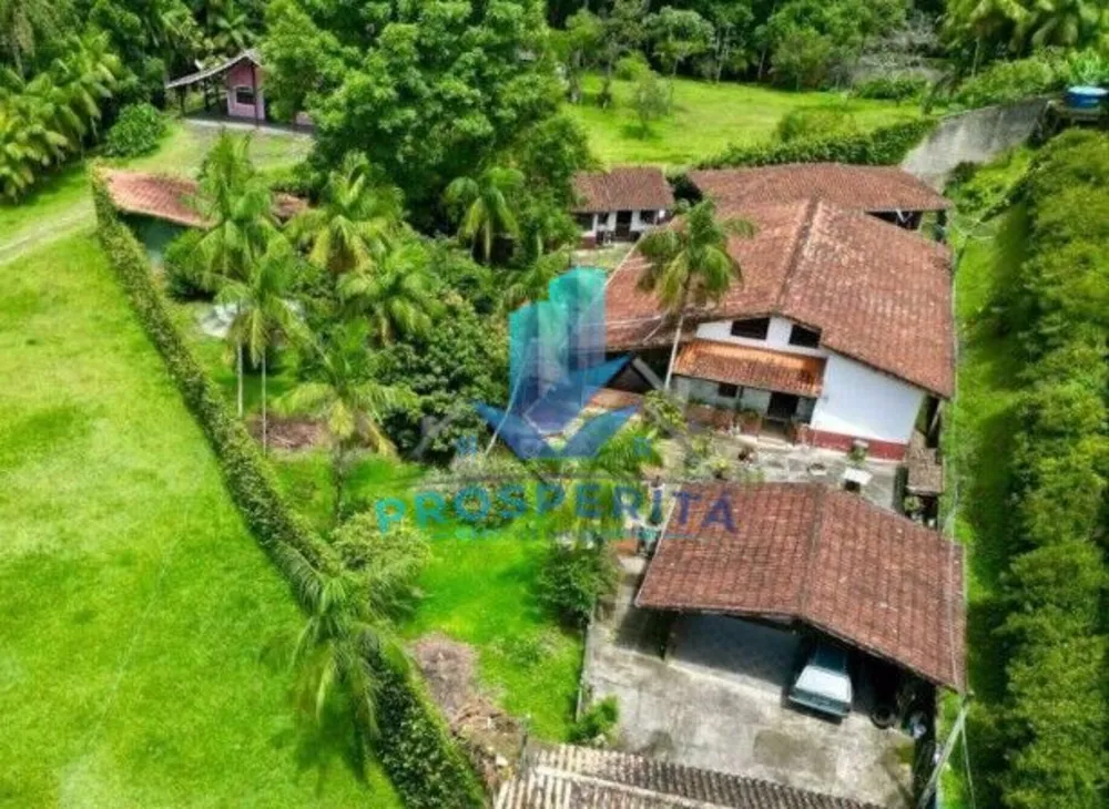 Chácara, 4 quartos, 1500 m² - Foto 1