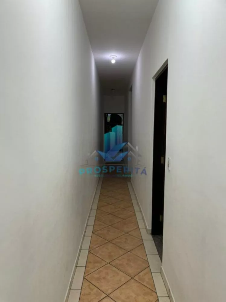 Casa à venda com 3 quartos, 300m² - Foto 6