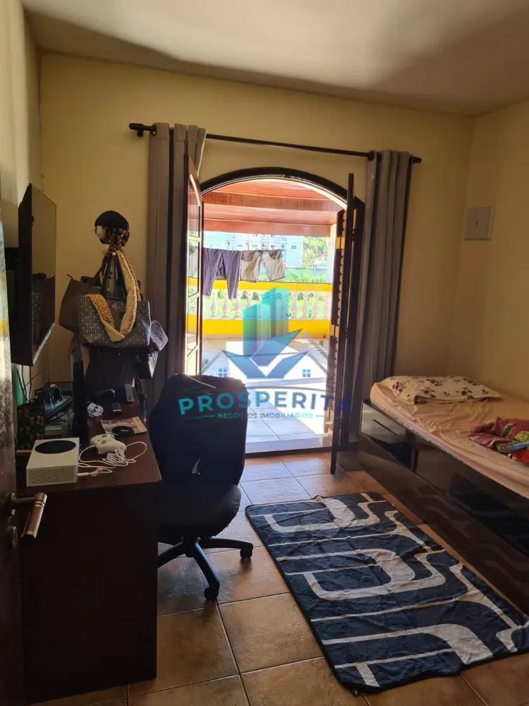 Casa, 3 quartos, 208 m² - Foto 4