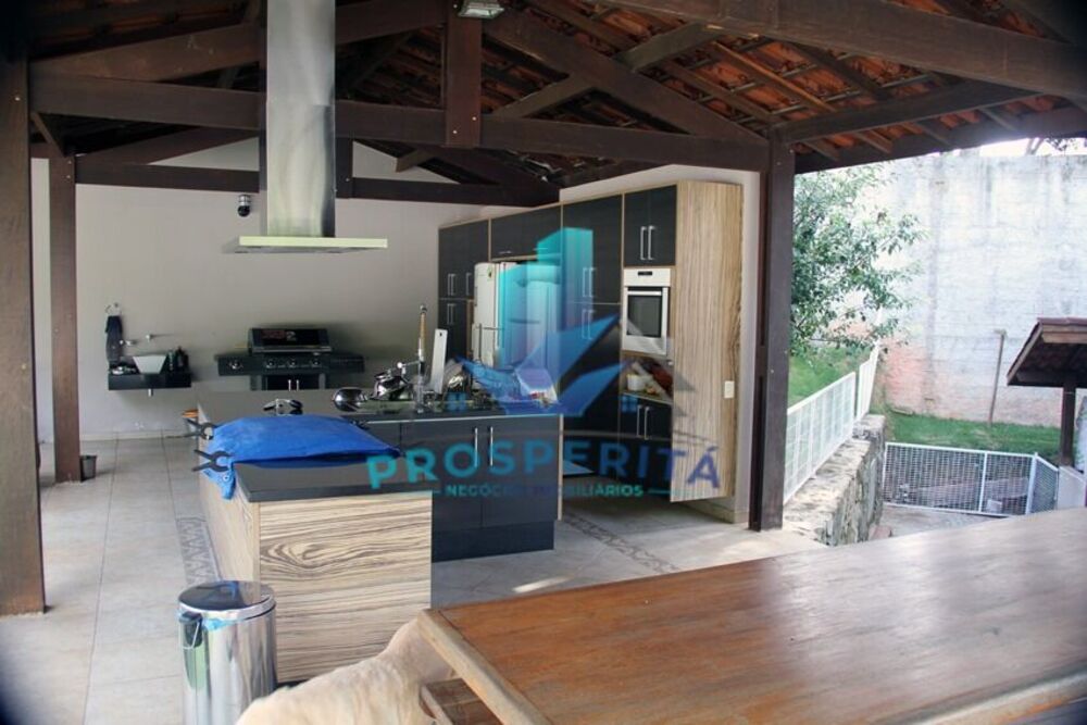 Casa, 3 quartos, 850 m² - Foto 2