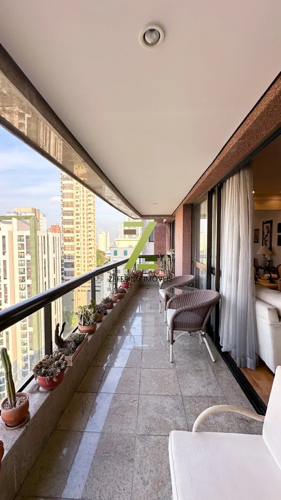 Apartamento, 4 quartos, 226 m² - Foto 2