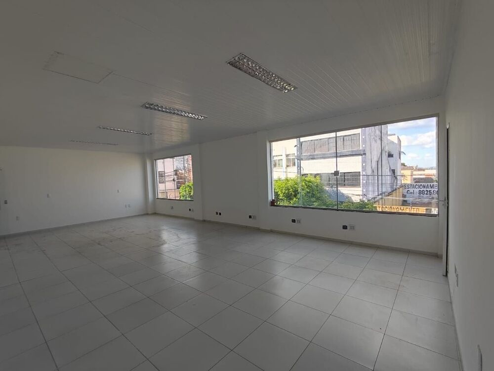Loja-Salão, 10823 m² - Foto 3