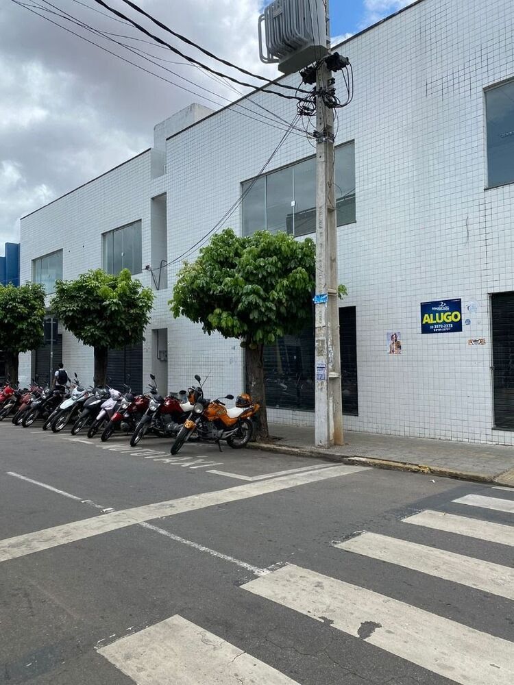 Loja-Salão, 10823 m² - Foto 2