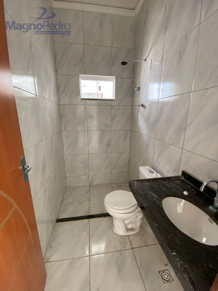Casa à venda com 2 quartos, 135m² - Foto 3