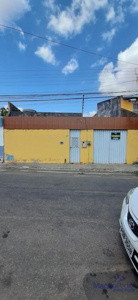 Casa, 2 quartos, 320 m² - Foto 1