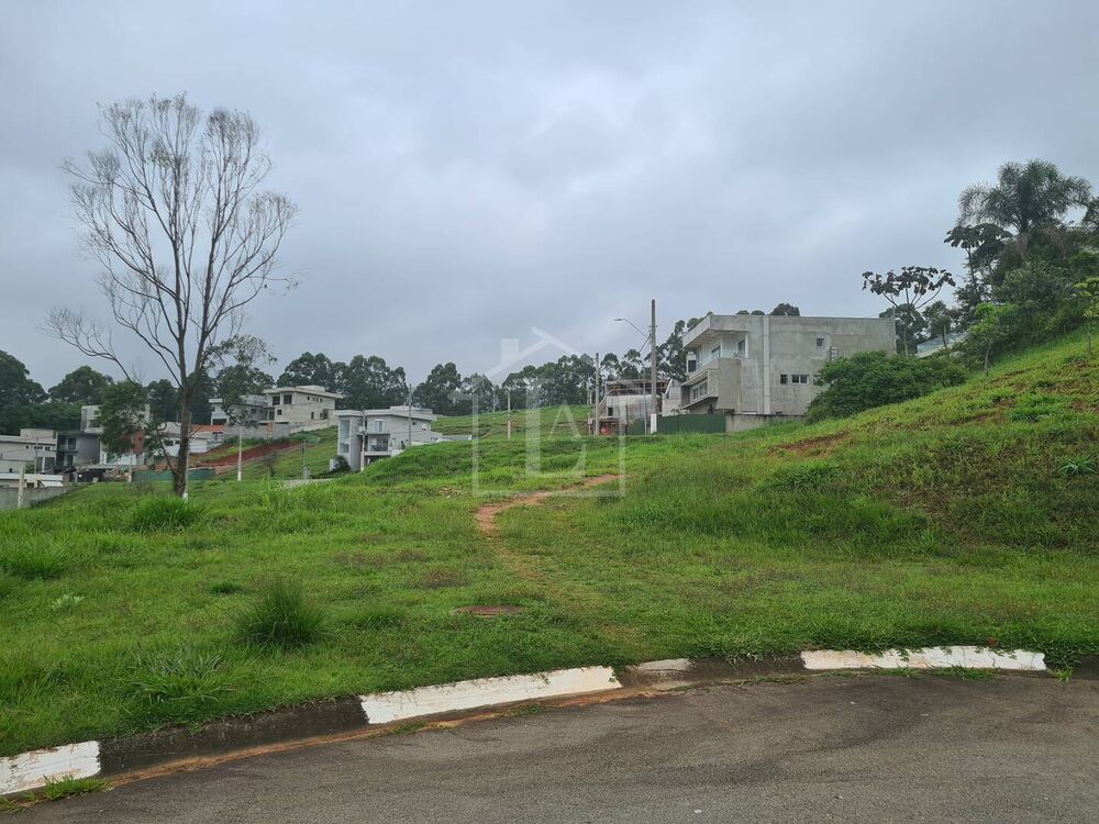 Terreno à venda, 740m² - Foto 1