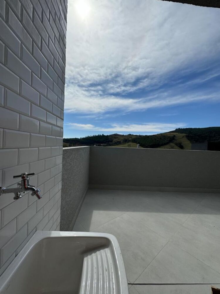 Casa de Condomínio à venda com 3 quartos, 250m² - Foto 8