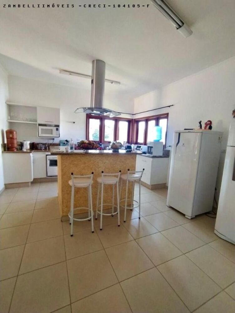 Casa de Condomínio à venda com 4 quartos, 2500m² - Foto 5