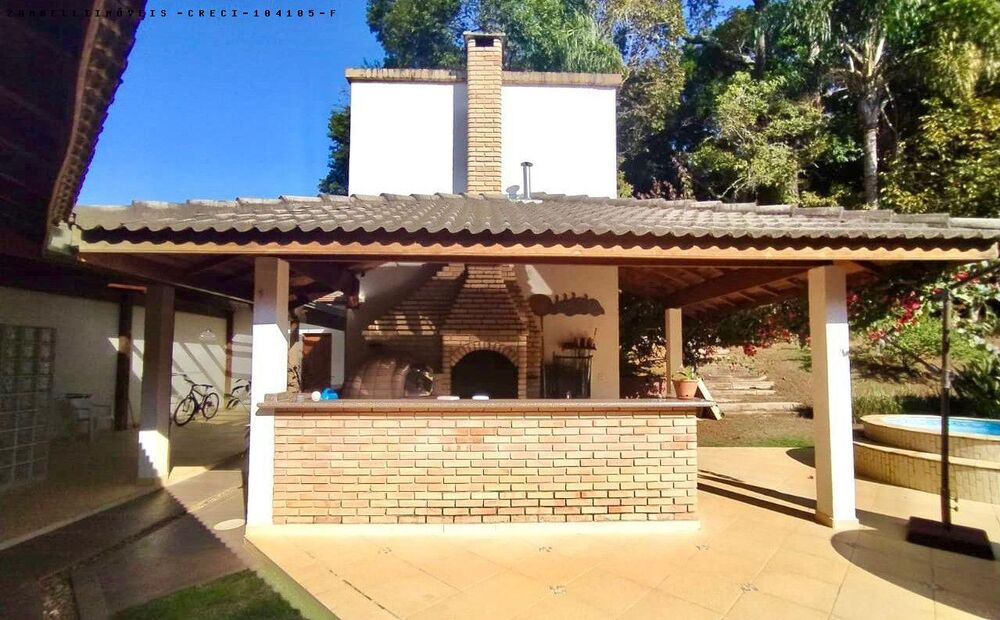 Casa de Condomínio à venda com 4 quartos, 2500m² - Foto 4