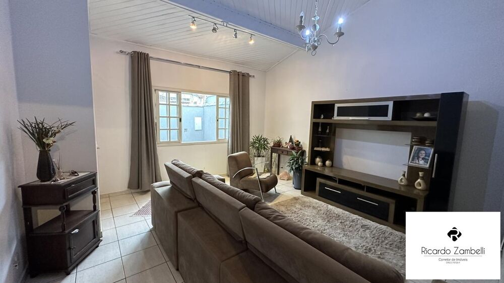 Casa, 3 quartos - Foto 2