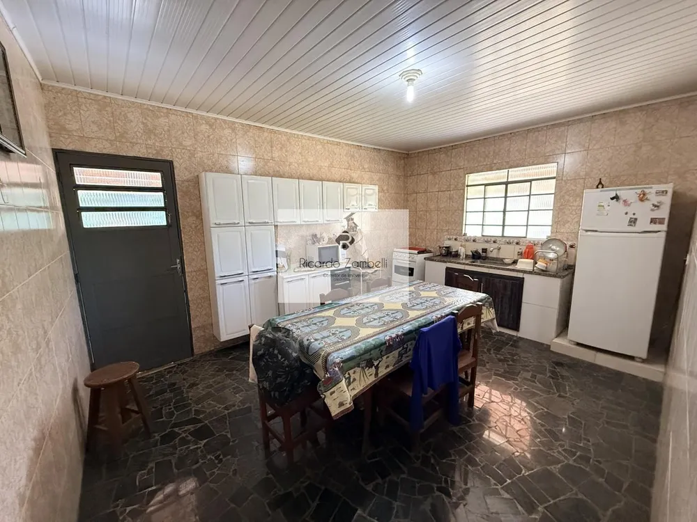 Chácara, 3 quartos, 1049 m² - Foto 5