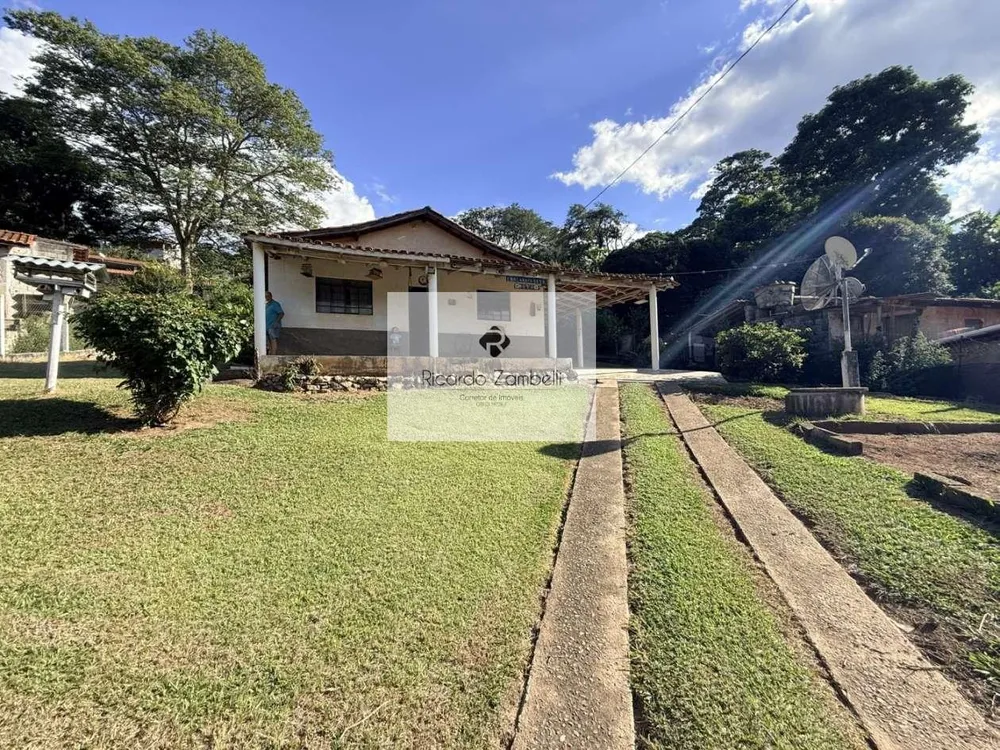 Chácara, 3 quartos, 1049 m² - Foto 4
