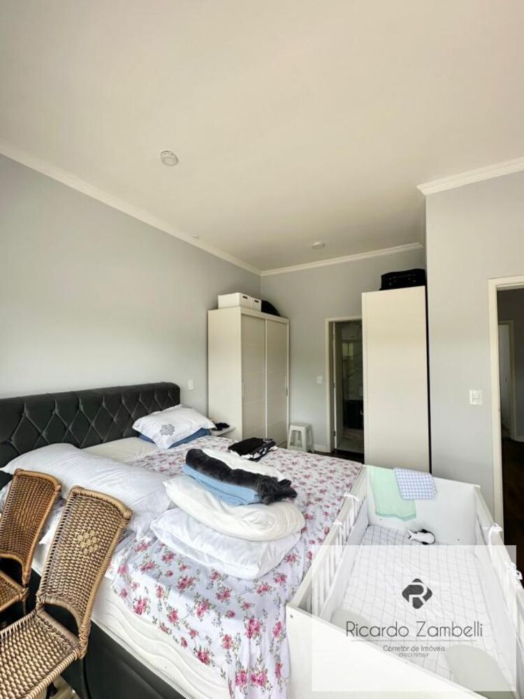 Casa de Condomínio à venda com 3 quartos, 465m² - Foto 3
