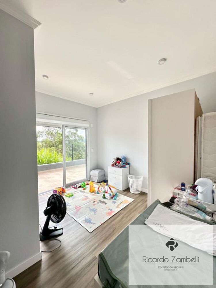 Casa de Condomínio à venda com 3 quartos, 465m² - Foto 4