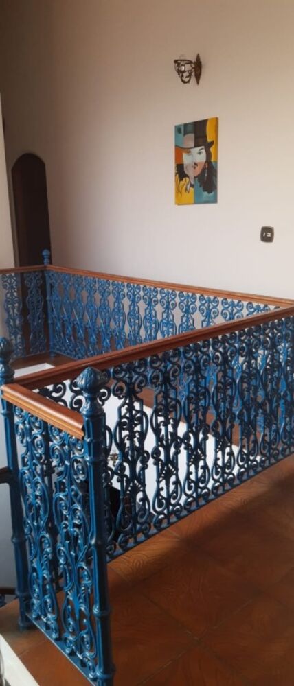Casa à venda com 4 quartos, 300m² - Foto 2