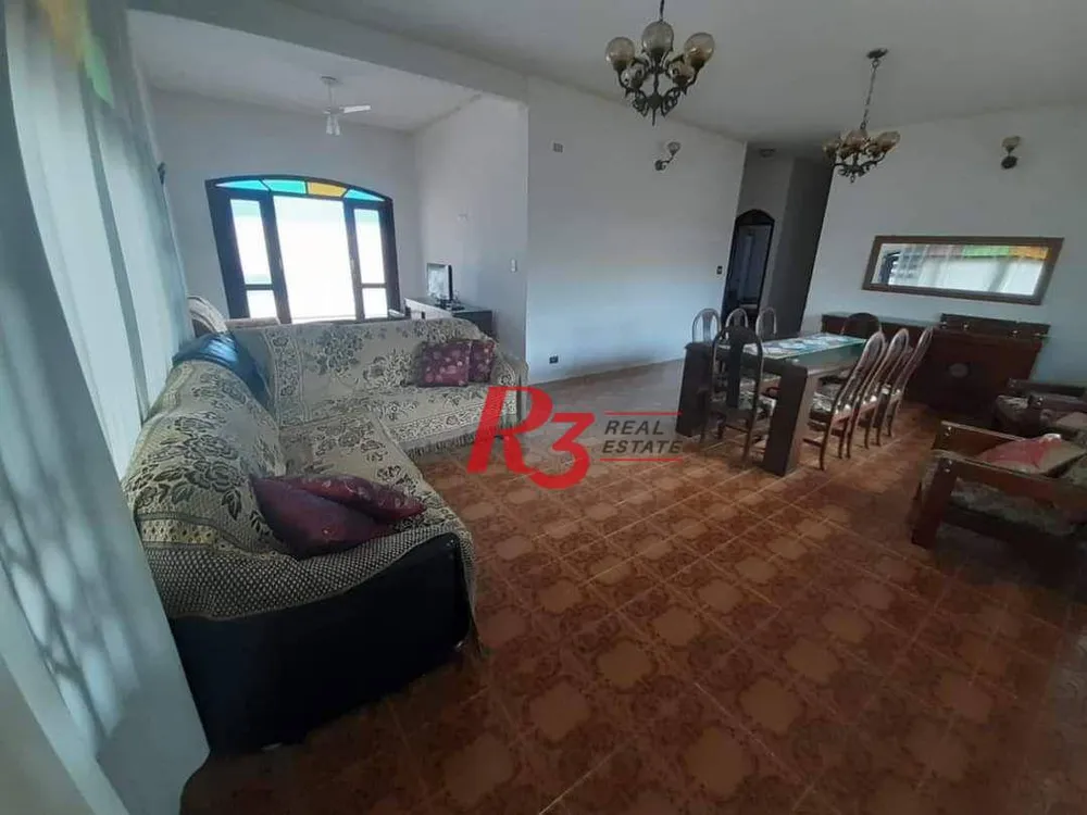 Casa, 7 quartos, 350 m² - Foto 1