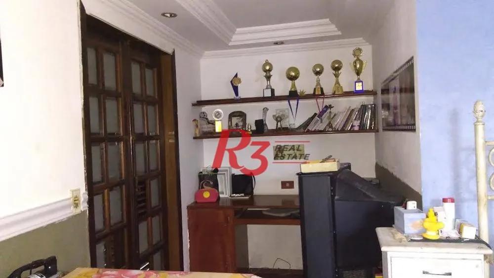 Sobrado, 4 quartos, 250 m² - Foto 1