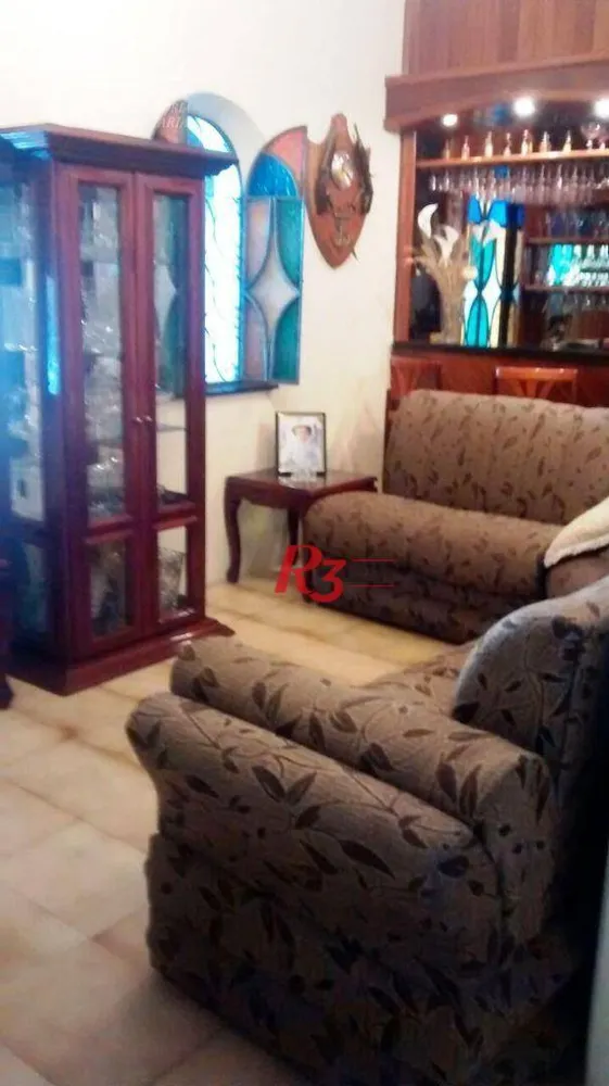 Sobrado, 4 quartos, 310 m² - Foto 1