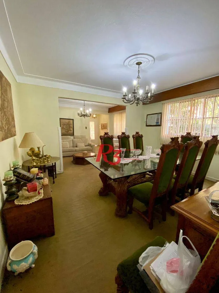 Casa, 3 quartos, 246 m² - Foto 1