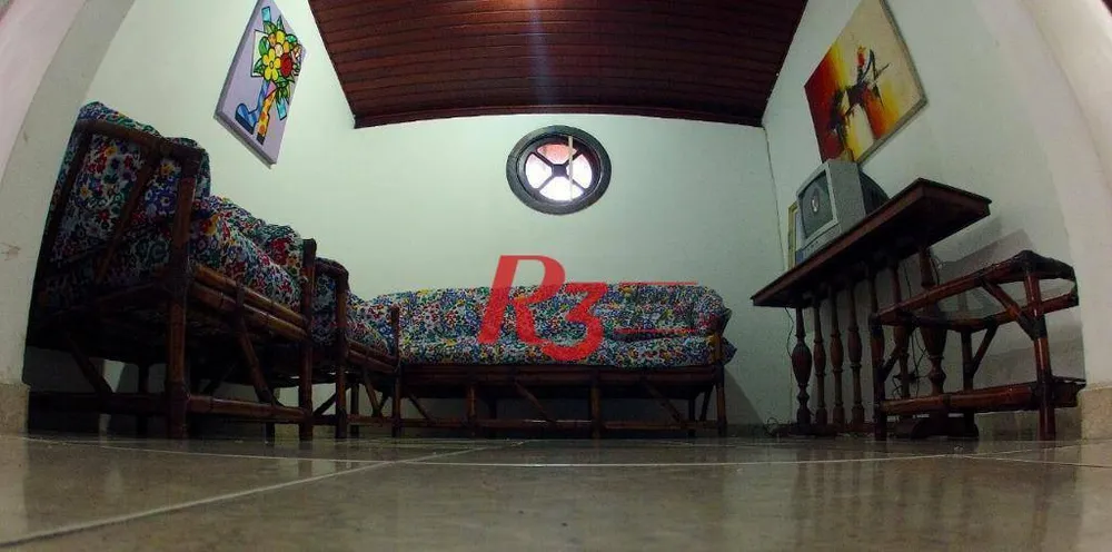 Casa, 5 quartos, 270 m² - Foto 1