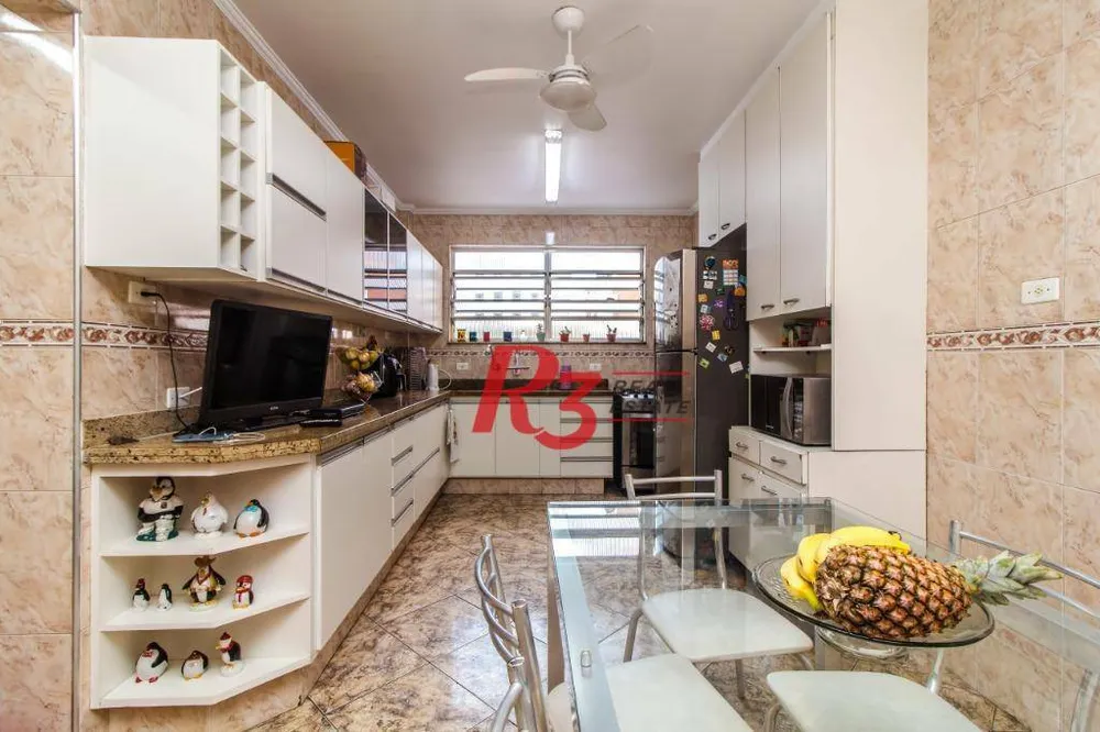 Apartamento, 3 quartos, 142 m² - Foto 2