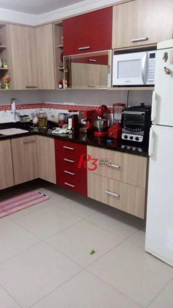 Sobrado, 3 quartos, 200 m² - Foto 1