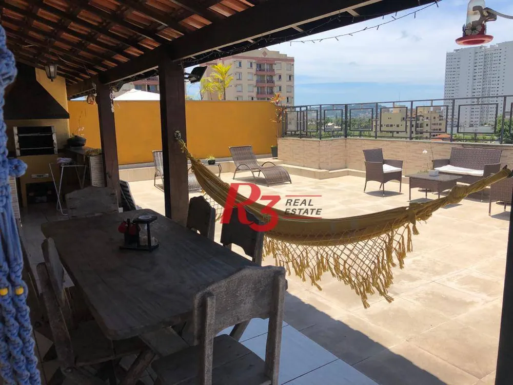 Cobertura, 3 quartos, 215 m² - Foto 1