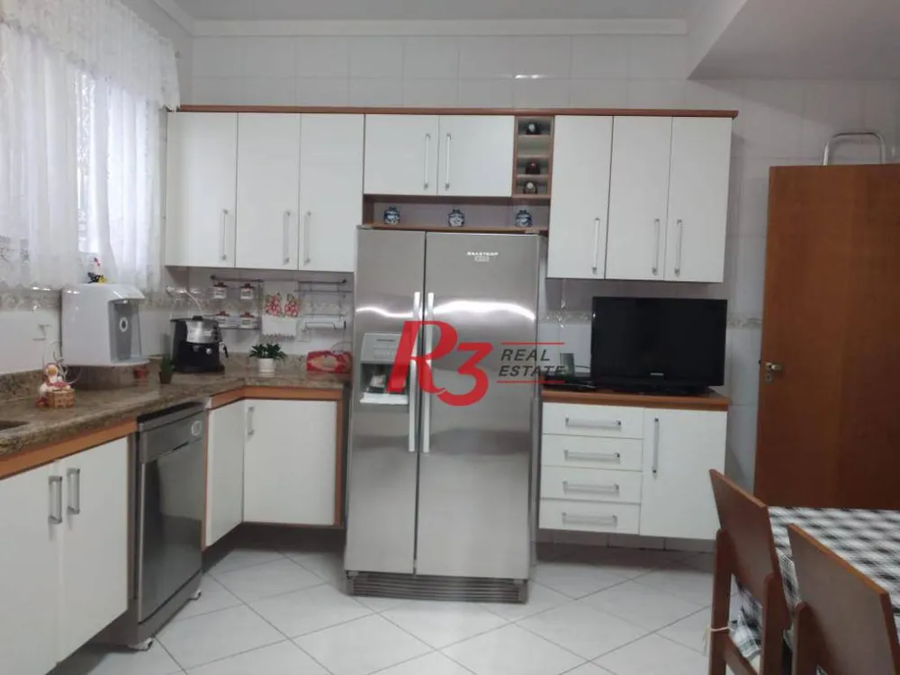 Sobrado, 4 quartos, 237 m² - Foto 2