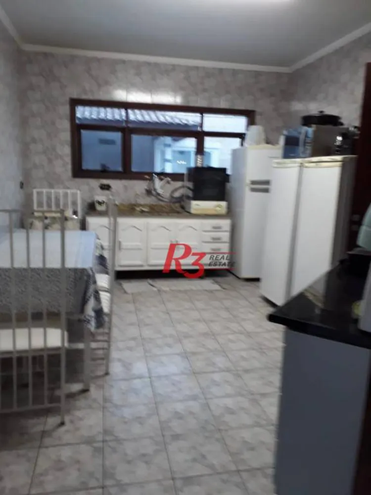 Casa, 4 quartos, 209 m² - Foto 2