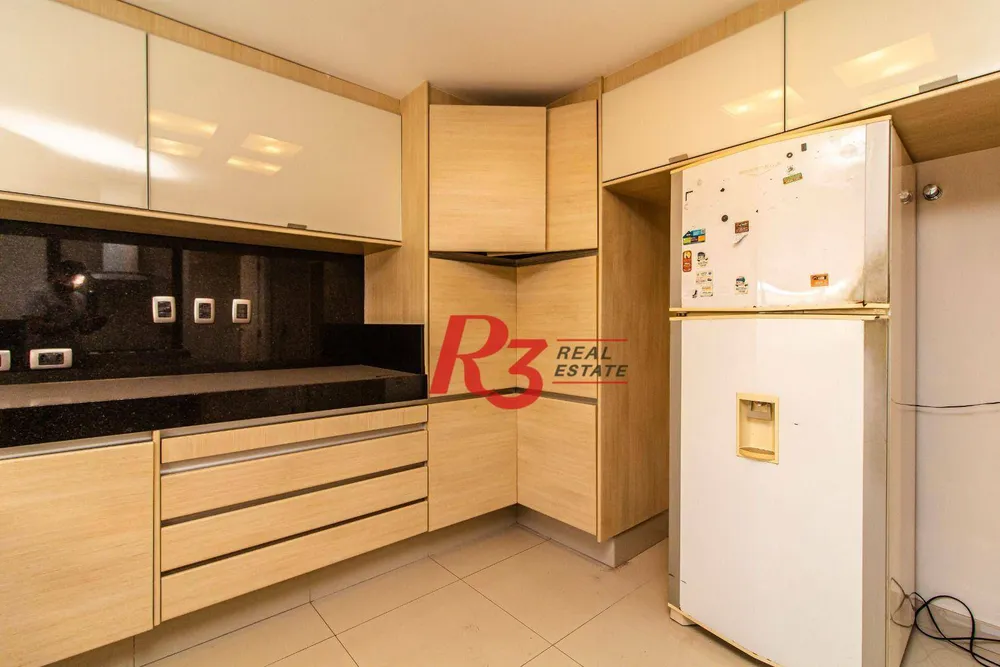 Apartamento, 3 quartos, 217 m² - Foto 2
