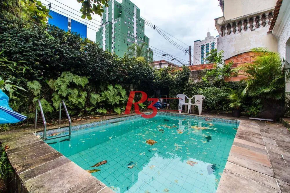 Sobrado, 3 quartos, 218 m² - Foto 1