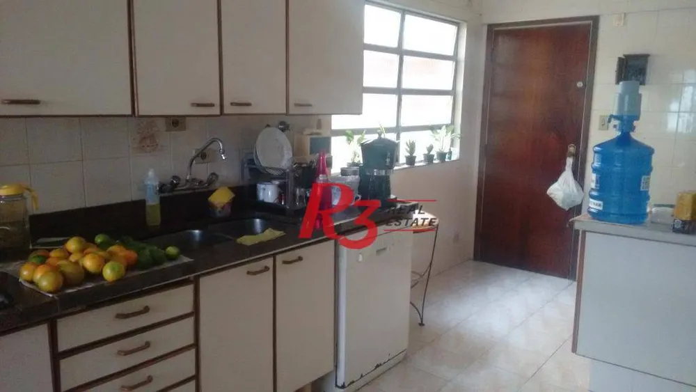 Apartamento, 3 quartos, 242 m² - Foto 1