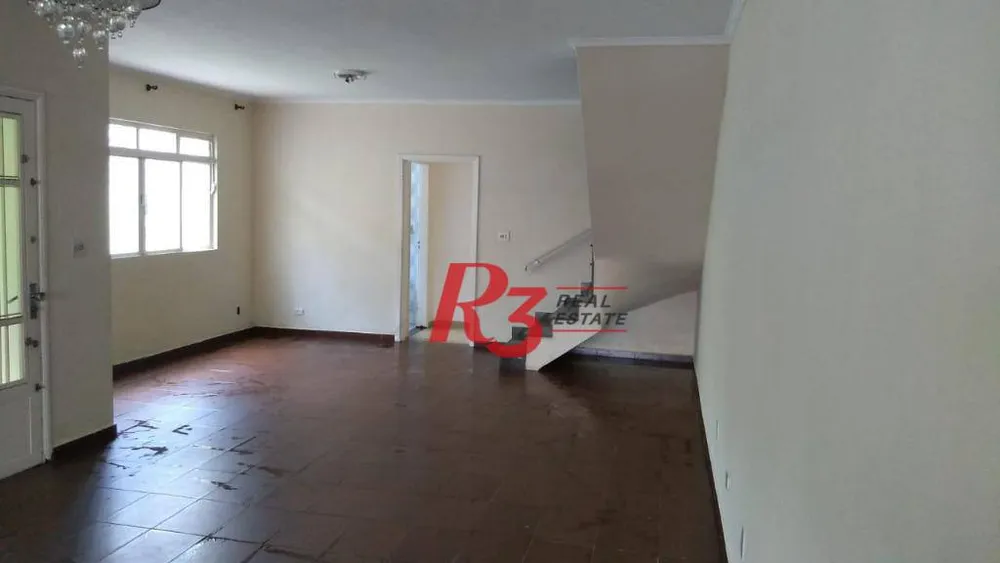 Sobrado, 3 quartos, 217 m² - Foto 2