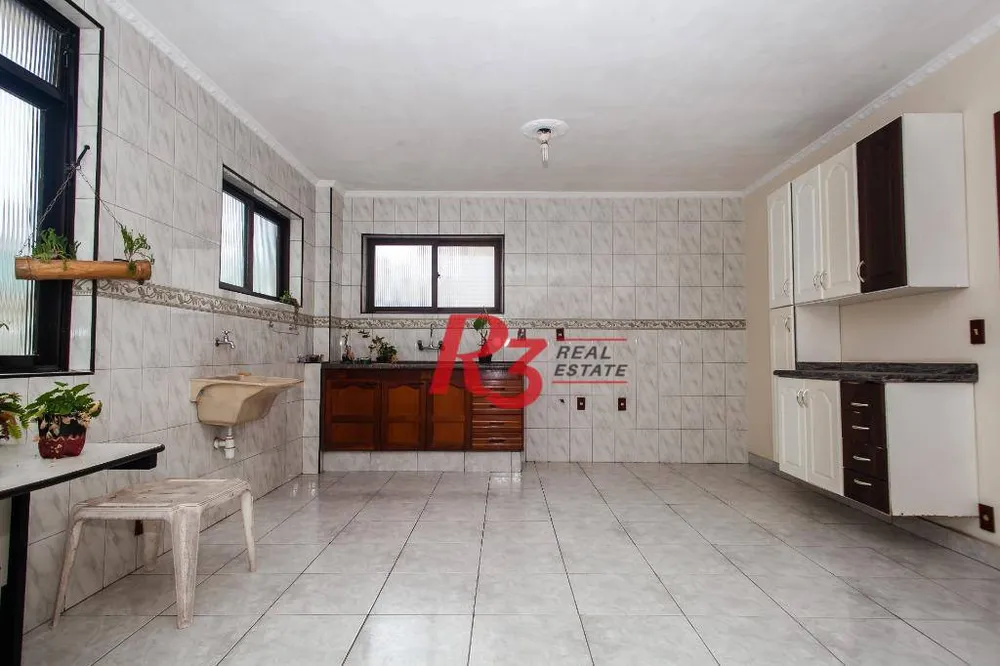 Casa, 4 quartos, 340 m² - Foto 2