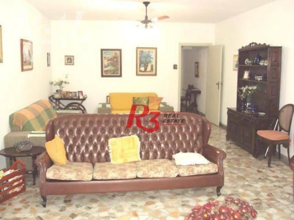 Casa, 4 quartos, 246 m² - Foto 1